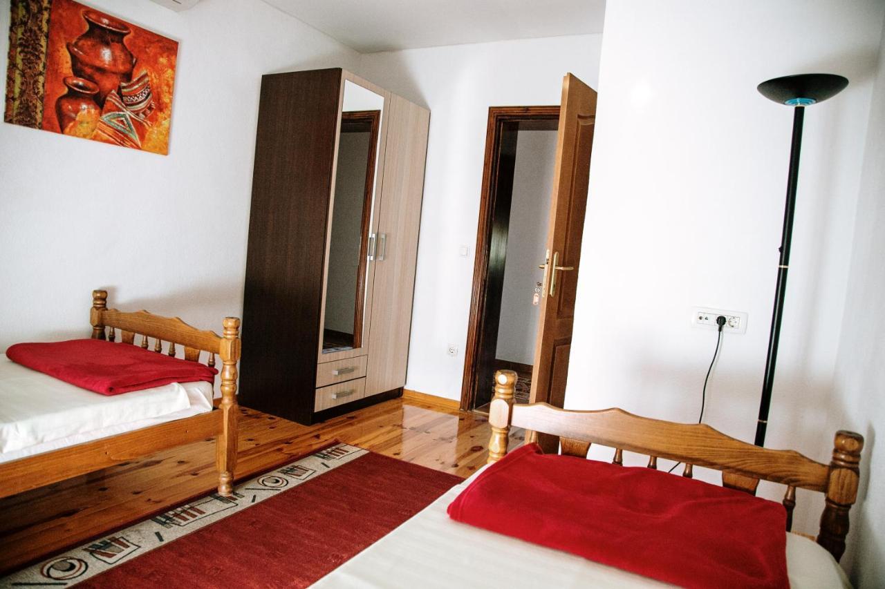 Apartment Ikar Mostar Exterior foto